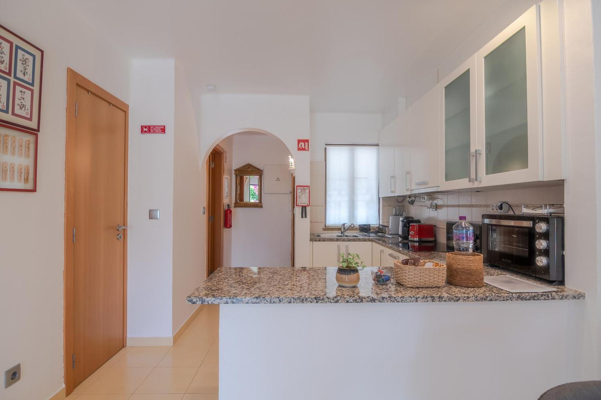 Seacoast Retreat With Pool And Beach Access By Drago Rentals Albufeira Eksteriør billede