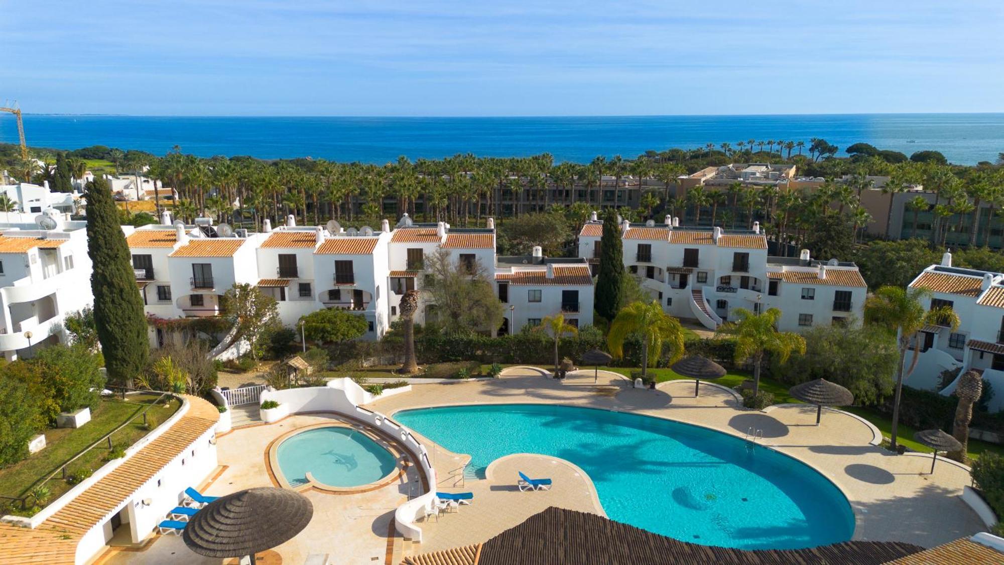 Seacoast Retreat With Pool And Beach Access By Drago Rentals Albufeira Eksteriør billede